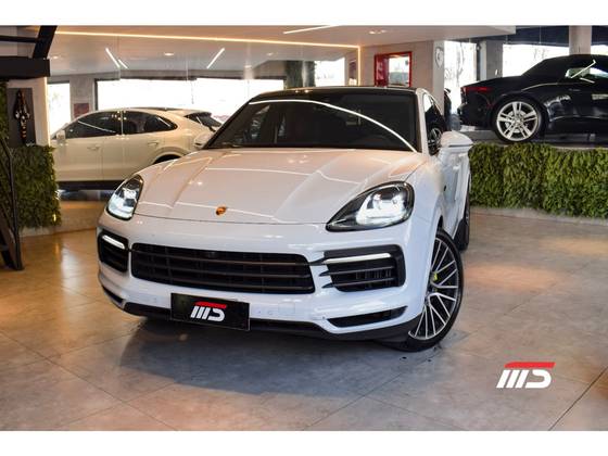 PORSCHE CAYENNE 3.0 V6 E-HYBRID COUPÉ PLATINUM EDITION AWD TIPTRONIC S